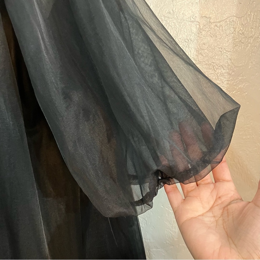 1960s Vintage Black Chiffon Peignoir Nightgown Li… - image 4
